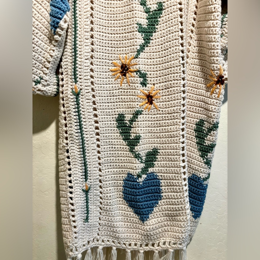 Handmade Boho Granny Knit Blanket Hearts Flowers Blue, Yellow, Cream Cardigan - Picture 4 of 8